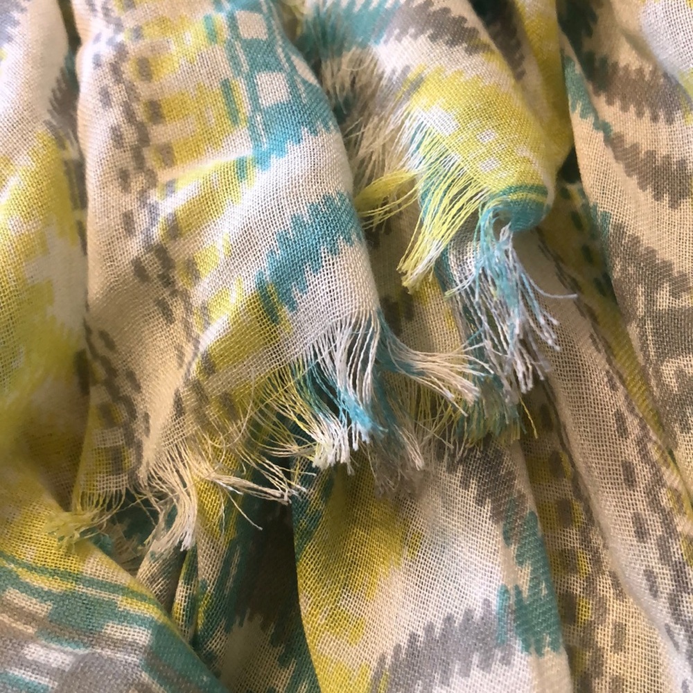 Scarf - Picture 2 of 2